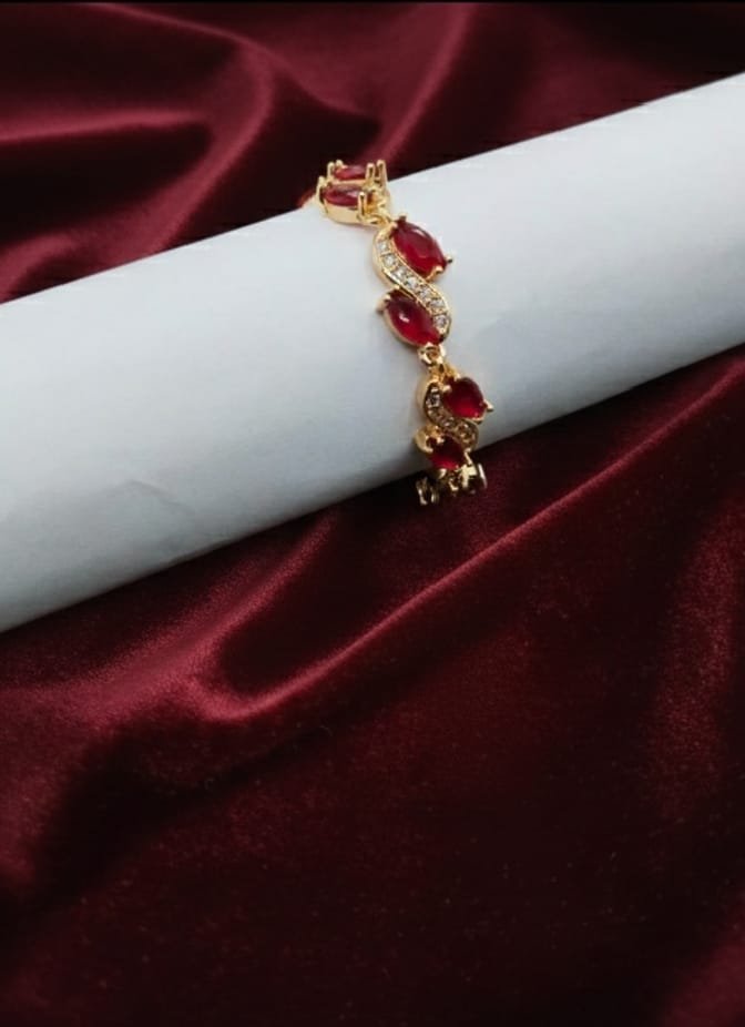 Gemstone / Crystal Link Bracelet