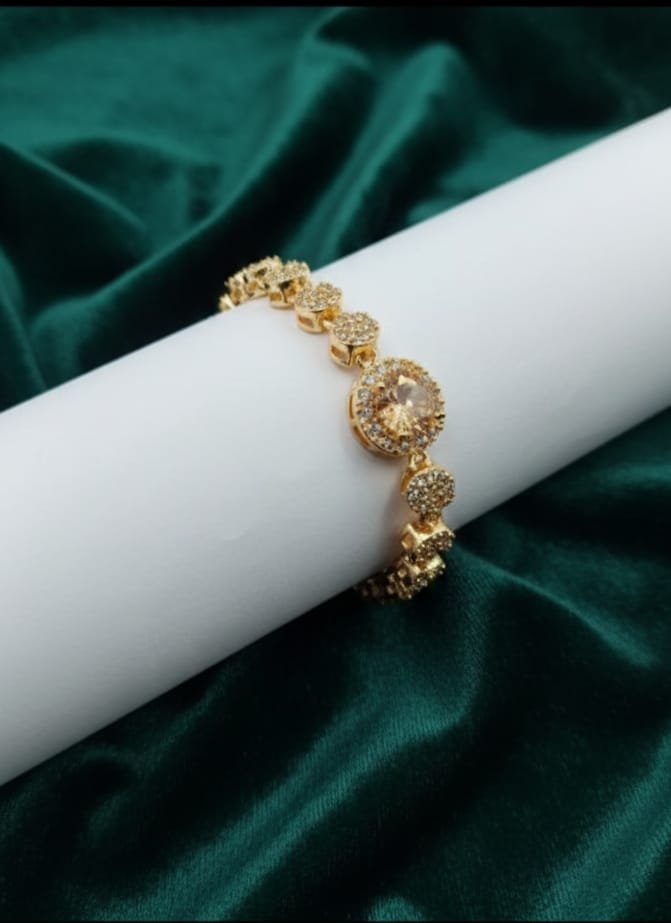 Gold & Amber Solitaire Bracelet